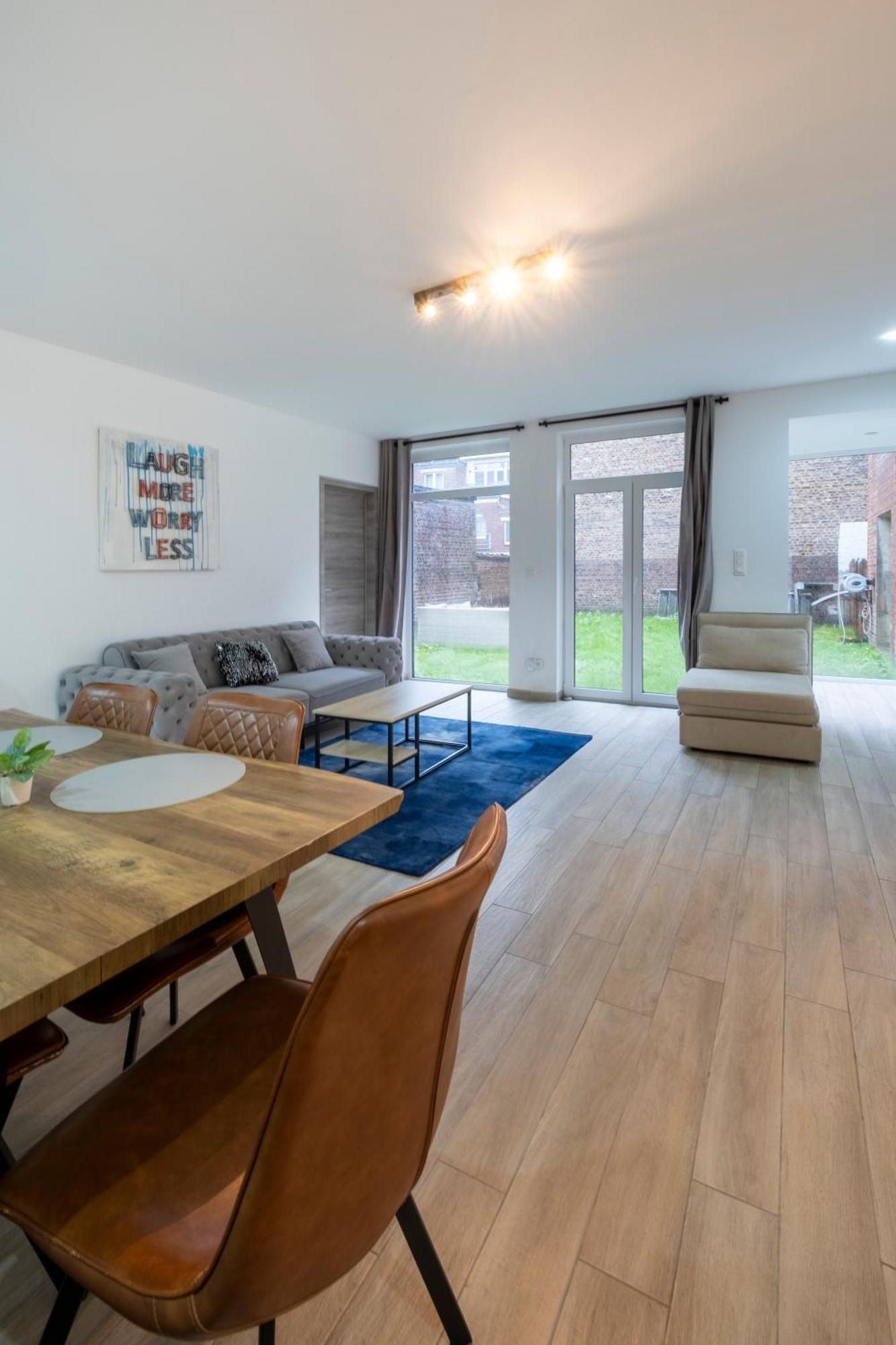 Nomad Apartments - Henin Charleroi Rum bild