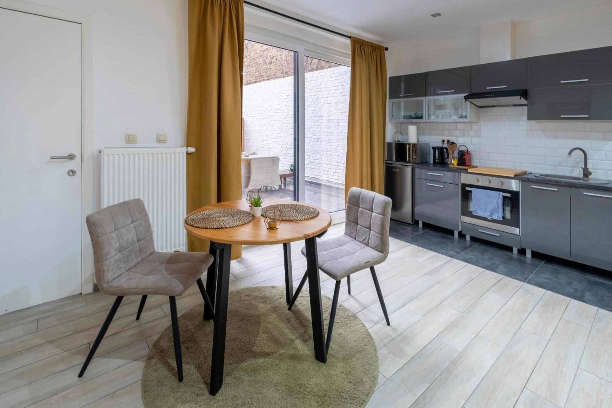 Nomad Apartments - Henin Charleroi Rum bild